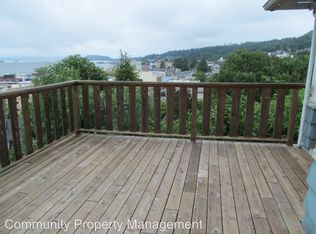 690 Franklin Ave, Astoria, OR 97103