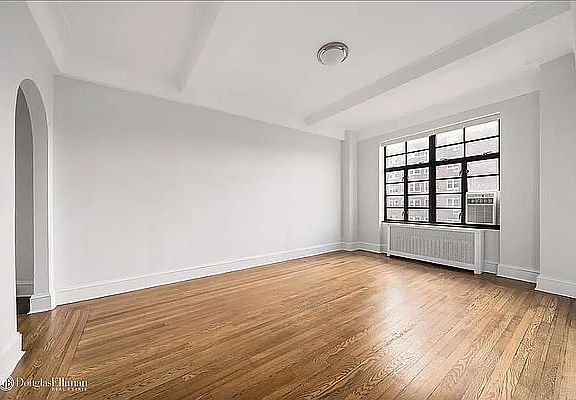 3rd image of 10 Sheridan Sq #10D
