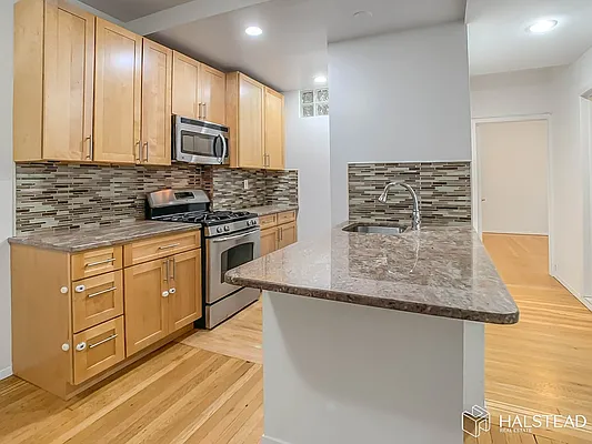 Rented by Brown Harris Stevens | media 15