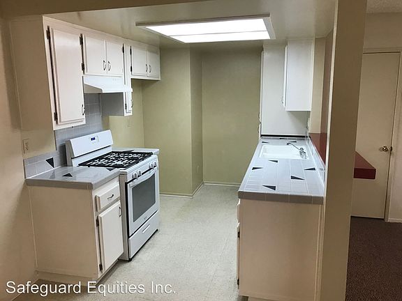 3rd image of 833 S Taylor Ave APT C