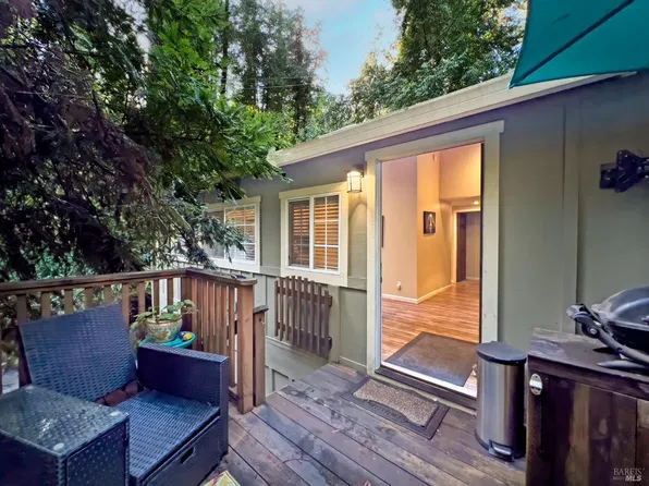 14707 Willow Road, Rio Nido, CA 95471