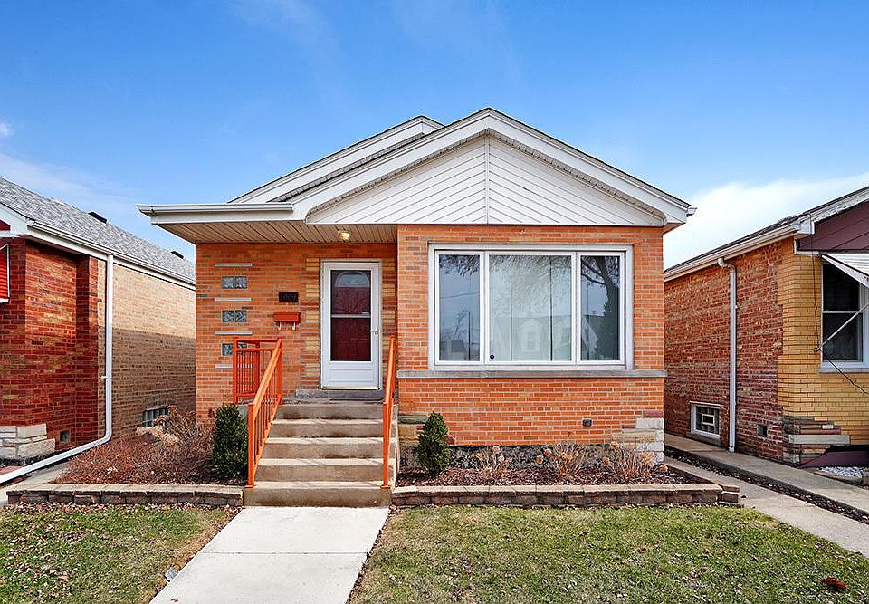 1st image of 5009 S Laramie Ave
