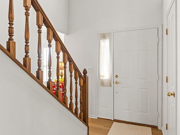 4th image of 349 Garden Grace Dr