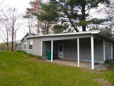 103 Lakeview Dr, Gladwin, MI, 48624