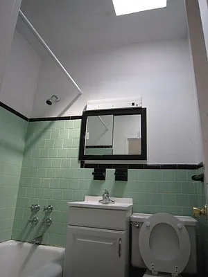 Rented by Guidance Realty Corp. | media 25