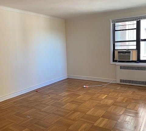 3rd image of 2387 Ocean Ave APT 3A