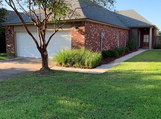 3847 Northshore Ave, Baton Rouge, LA 70820