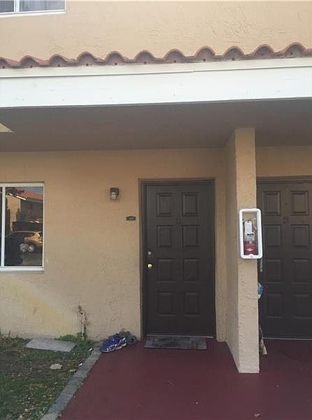 1st image of 581 NW 82nd Ct APT 195