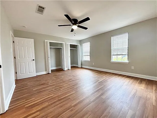 6628 Harbourview Dr — Photo 14