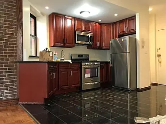 Rented by Urban Real Estate Inc