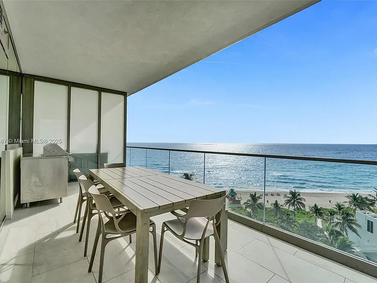18975 SE Collins Ave #3504 — Photo 3