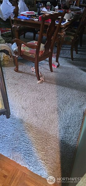 4th image of 202 SE 94th Street