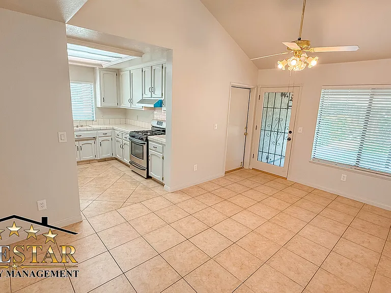 3508 Springford Ct — Photo 8