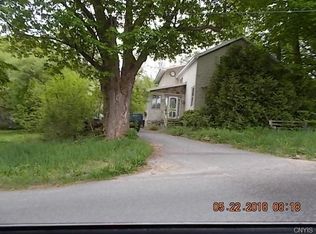 13 Lathrop St, Carthage, NY 13619