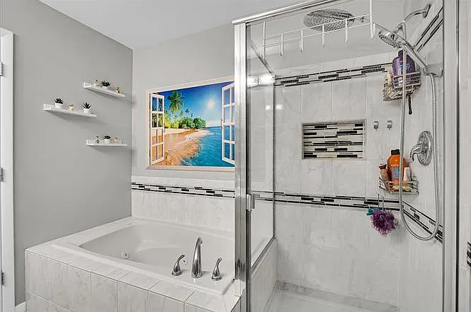 2080 Maplewood Cir — Photo 11