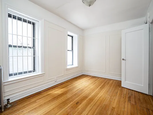 Rented by City Connections Realty | media 18