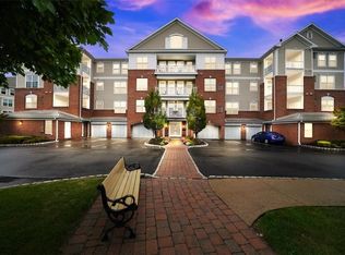 730 Regency Dr, Fishkill, NY 12524