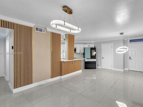 2nd image of 213 Lake Pointe Dr APT 106