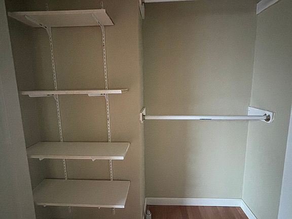 5th image of 6535 Woodland Ave Floor 2