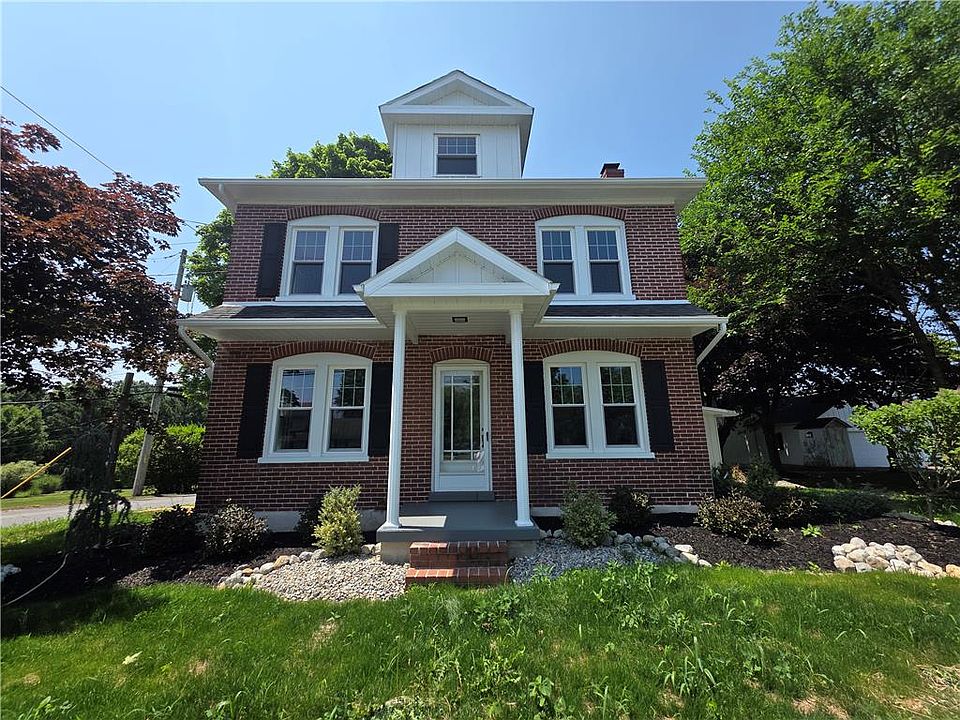 1st image of 601 Cherry Hill Rd
