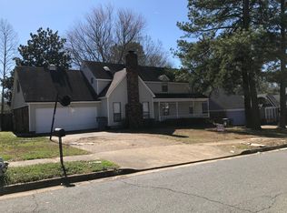 4971 Ridge Park Dr, Memphis, TN 38128