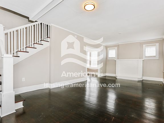 1622342_003_wm_-_living_room_13523423.jpg