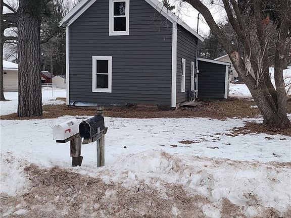 2nd image of 2222 4th Street E