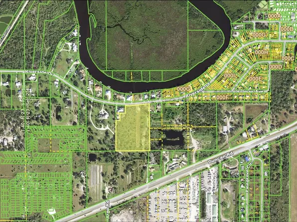 7605 Riverside Dr, Punta Gorda, FL 33982