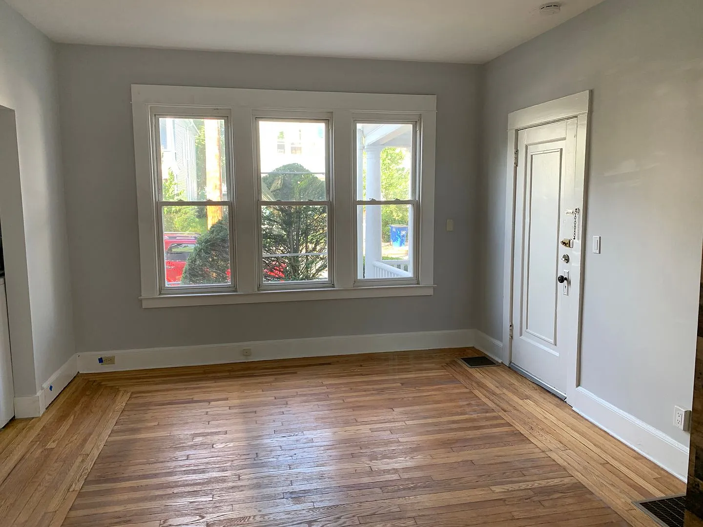 155 Foster-156 Willow — Photo 4