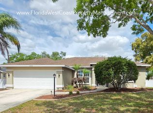 6004 61st St E, Palmetto, FL 34221