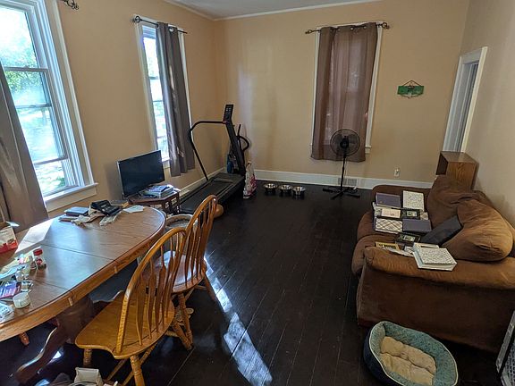 4th image of 356 3rd St