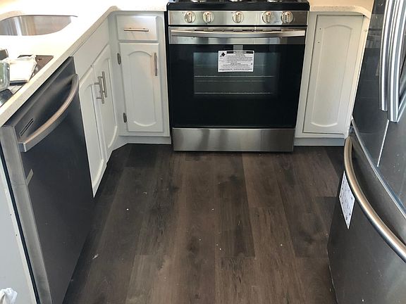 2nd image of 8 Woodland Ave #2