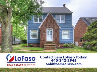 4976 Oakland Dr, Lyndhurst, OH