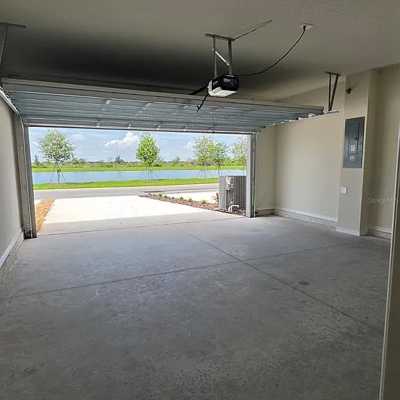 2356 Southbury Dr — Photo 23