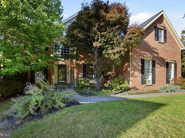 675 Broadmoor Dr, Blue Bell, PA 19422