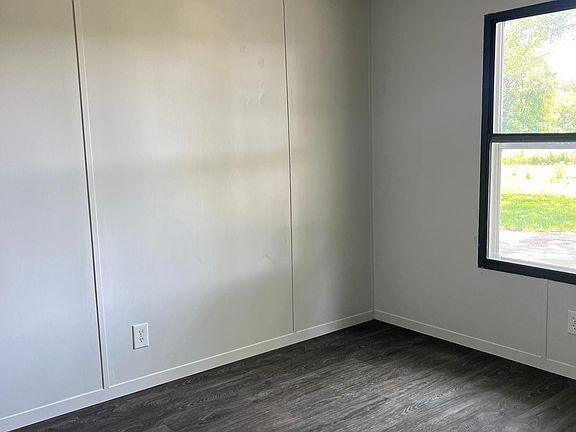 5th image of 1200 S 4th Ave Lot 49