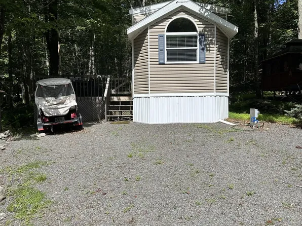 R 72 Boaters Byway, Gouldsboro, PA 18424