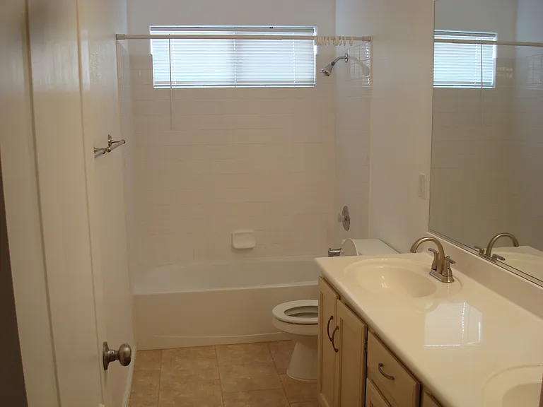 1246 Quicksilver Way — Photo 16