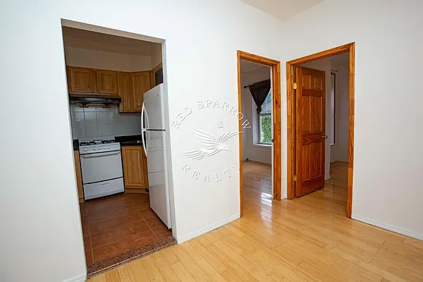 Rented by Red Sparrow Realty Group | media 29