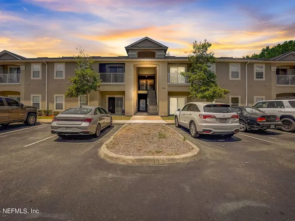 5050 PLAYPEN Drive #4-11, Jacksonville, FL 32210