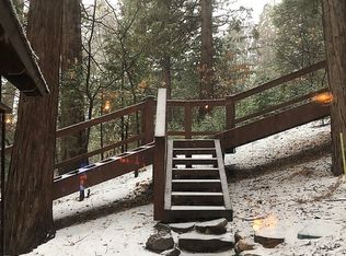 27147 Little Bear Rd, Blue Jay, CA 92317