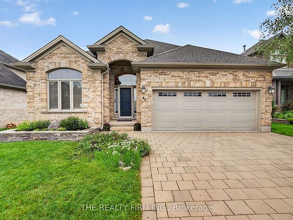 2nd image of 46 Ashwood Cres