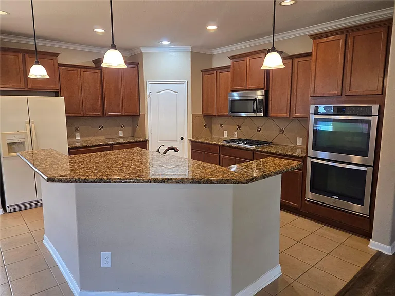 19510 Dunlay Springs Dr — Photo 15