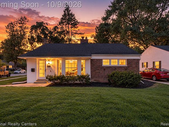2nd image of 2403 Crooks Rd