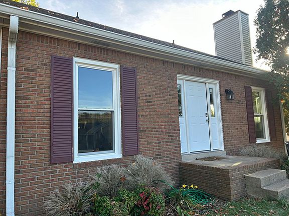 2nd image of 1808 Bourne Cir