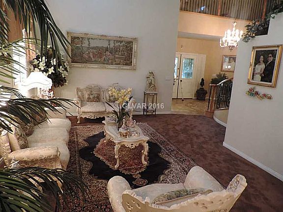 4th image of 10815 Bernini Dr