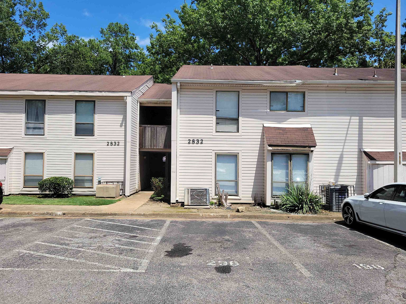 2832 Los Gatos Ct #4, Memphis, TN 38115 | Zillow