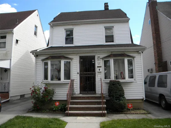 24126 86th Road, Bellerose, NY 11426