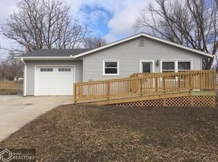 426 E Main St, Lamoni, IA 50140