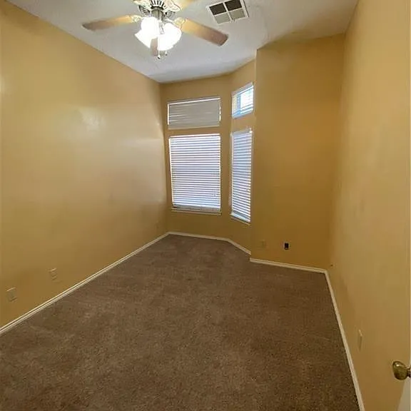 2802 Nueces St #311 — Photo 7